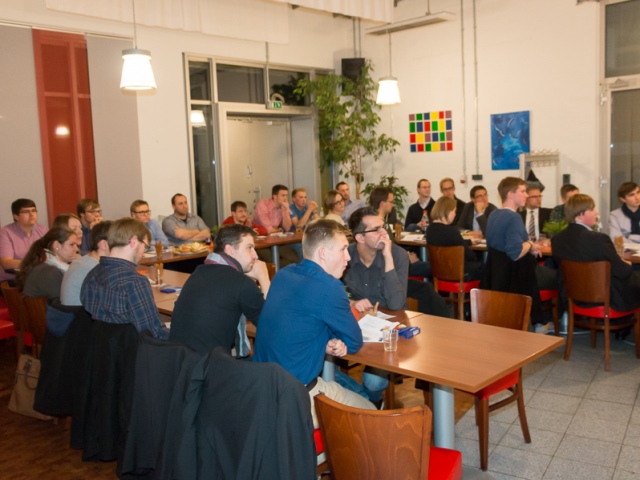 Bei der Kreisdelegiertenkonferenz 2014 haben die Mitglieder die Weichen für die Arbeit des neu gewählten Vorstands gestellt. Bei der Kreisdelegiertenkonferenz 2014 haben die Mitglieder die Weichen für die Arbeit des neu gewählten Vorstands gestellt.