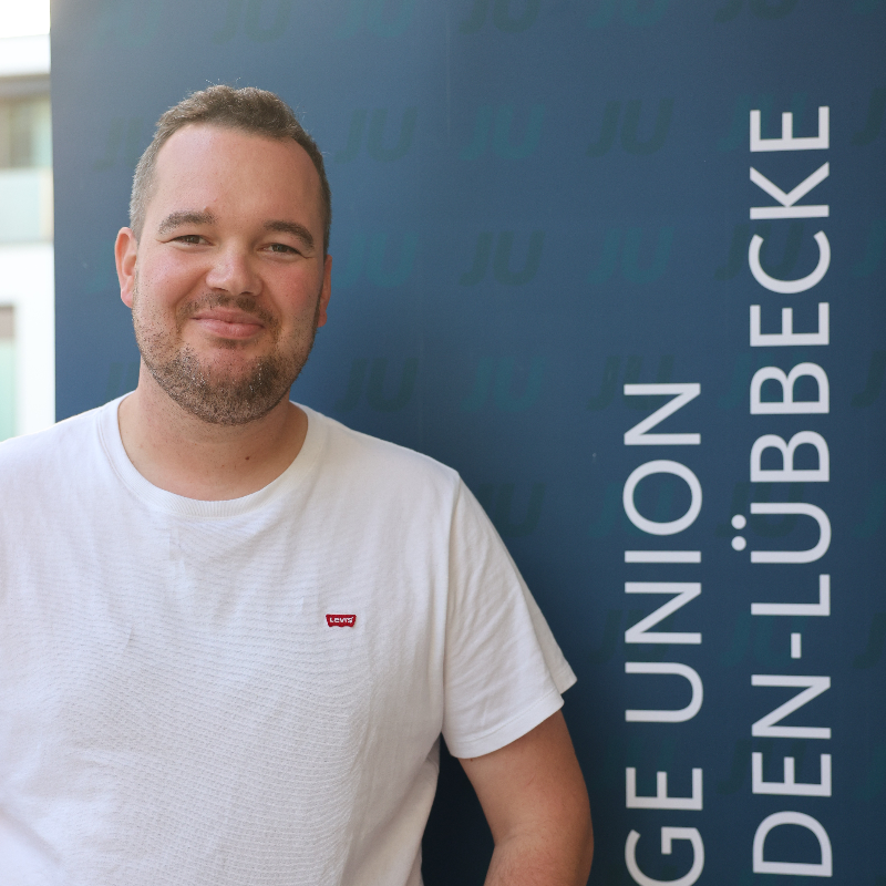  Yannik Weier
